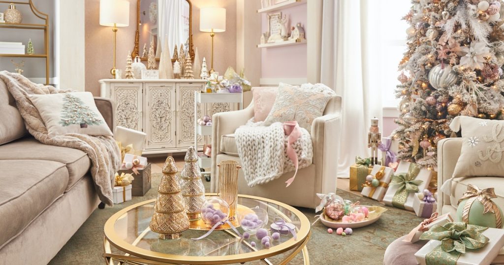 13 2022 Holiday Home Decor Trends To Try, According To Experts