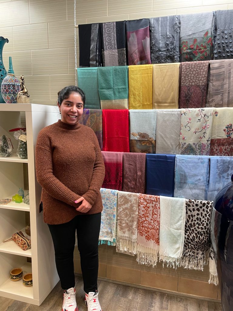 New ceramics shop is a family affair with beautiful pots made in Illinois New ceramics shop is a family affair with beautiful pots made in Illinois