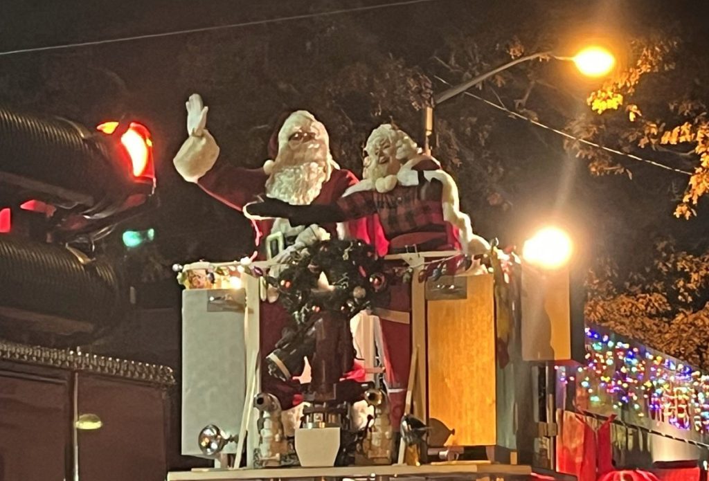 Pictures from an awesome Hunterdon Holiday Parade