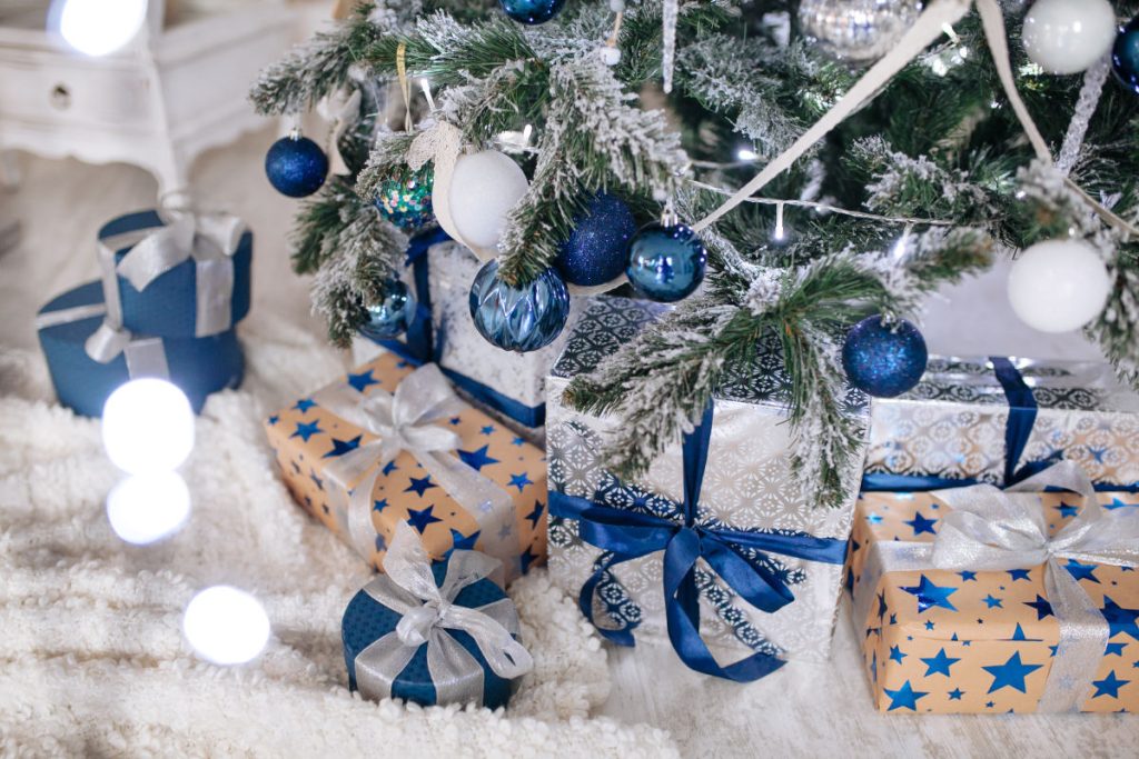 Easy Holiday Decor Tips From the Pros Easy Holiday Decor Tips From the Pros