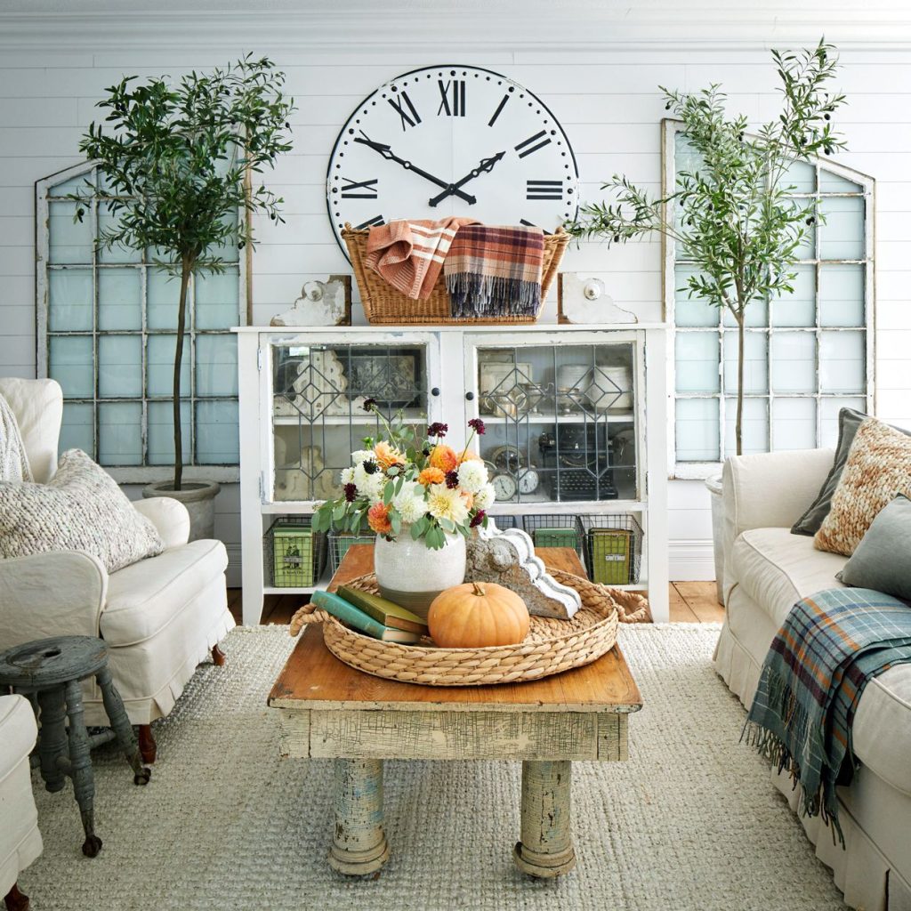 31 Fall Living Room Decor Ideas to Spruce Up Your Home for the Season 31 Fall Living Room Decor Ideas to Spruce Up Your Home for the Season